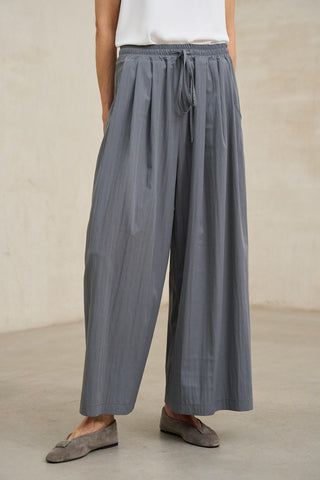 Aira grey trousers