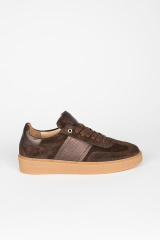 Brown Fenda sneaker