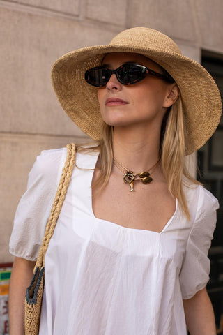 Collar Nerelia Latón