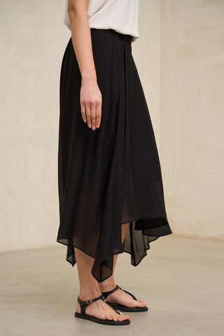 Falda Nadeya Negro