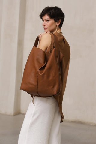 Arelis camel bag