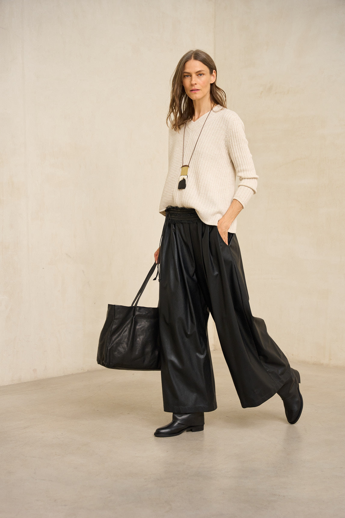 Imagen de la colección LOOK 52 - AW26 de Rivera