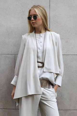 Chaleco Varenna crudo