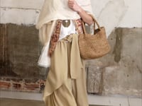 Look 1 'Timeless Spring'